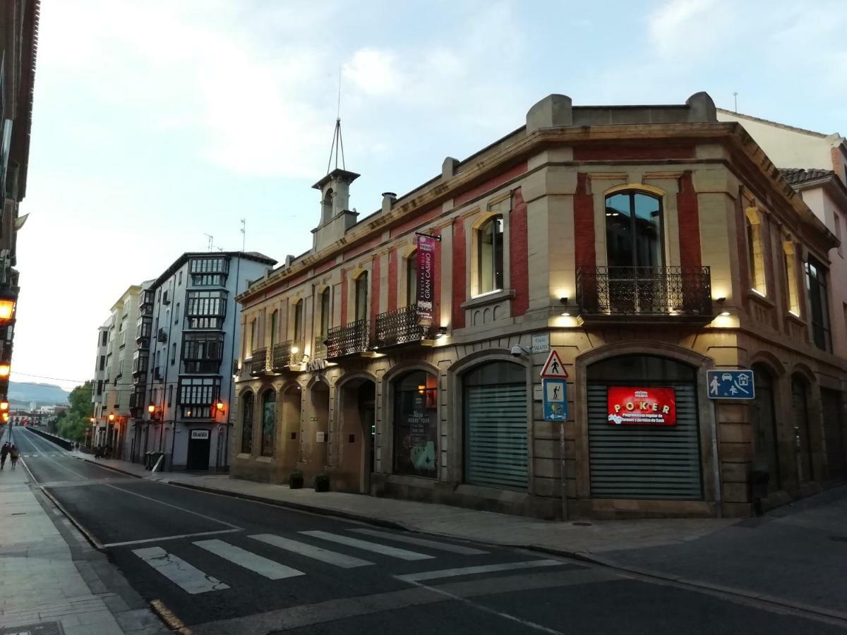Apartamento Turistico Santiago Logroño Kültér fotó
